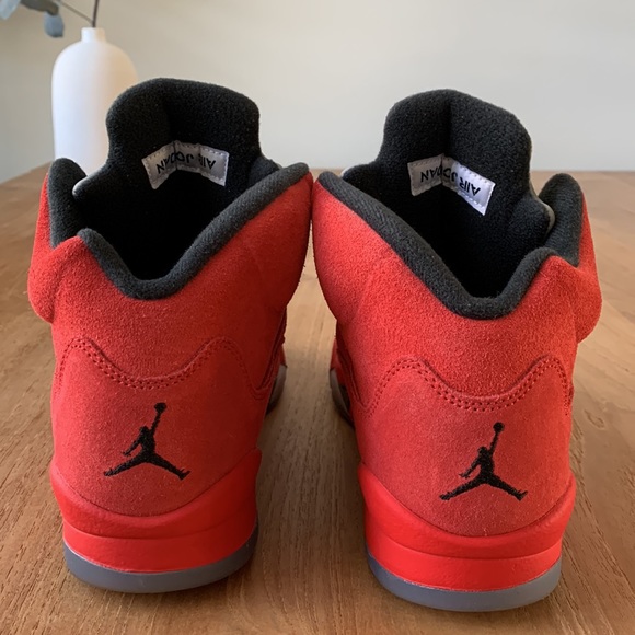 Jordan 5 Retro Red Suede GS - Picture 7 of 16